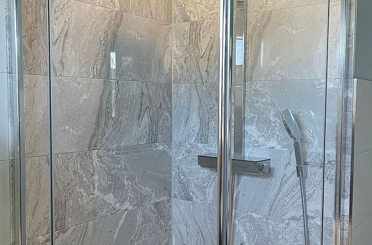 Appartement exclusives Apartement in Glowe Villa Am Meer OG