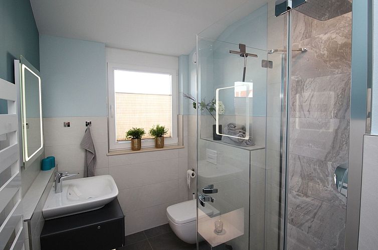 Appartement exclusives Apartement in Glowe Villa Am Meer OG