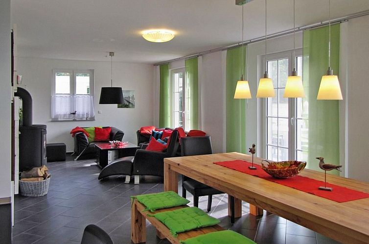 Vakantiehuis mit Garten und Sauna