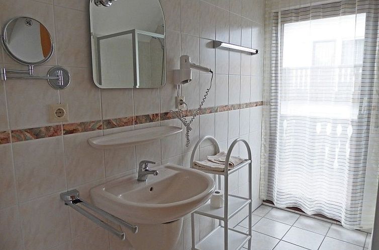 Appartement Strandnahe Ferienwohnung in Glowe auf Rügen