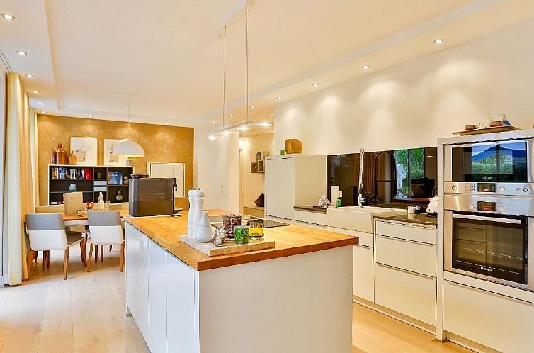 Appartement Luxus Ferienwohnung "Seebrise"