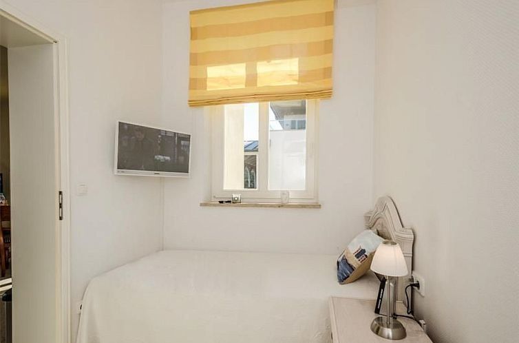 Appartement Strandnahe Wohnung mit Großem Balkon und Meerbl