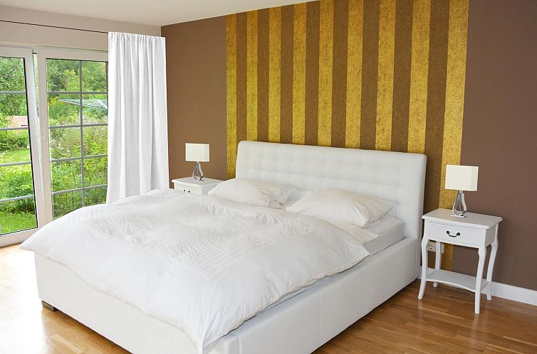 Appartement im Gartengeschoss für vier Personen