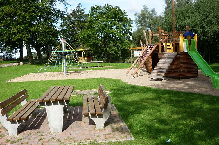 Appartement Schloßurlaub direkt an der Ostsee