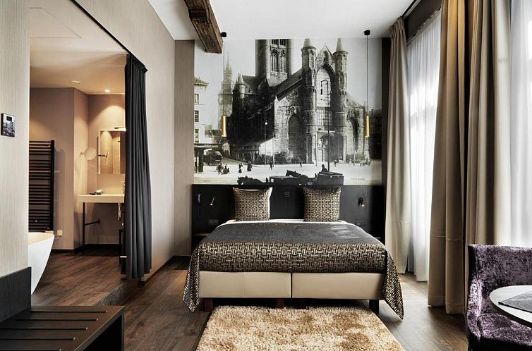 Hotel Harmony