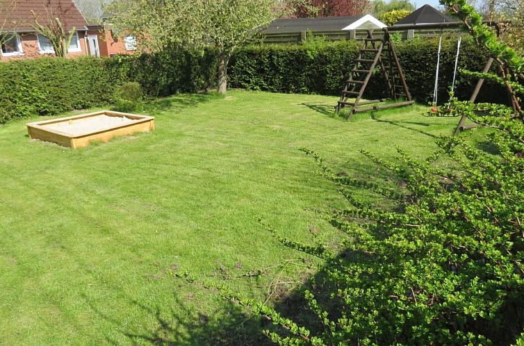 Appartement Wohnung in Kellenhusen mit Grill und Garten