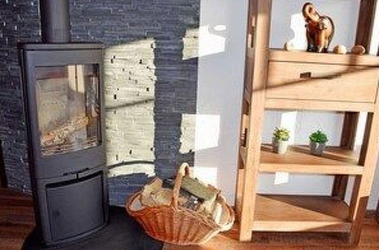 Appartement Ferienbungalow mit Terrasse und Seeblick in Sell