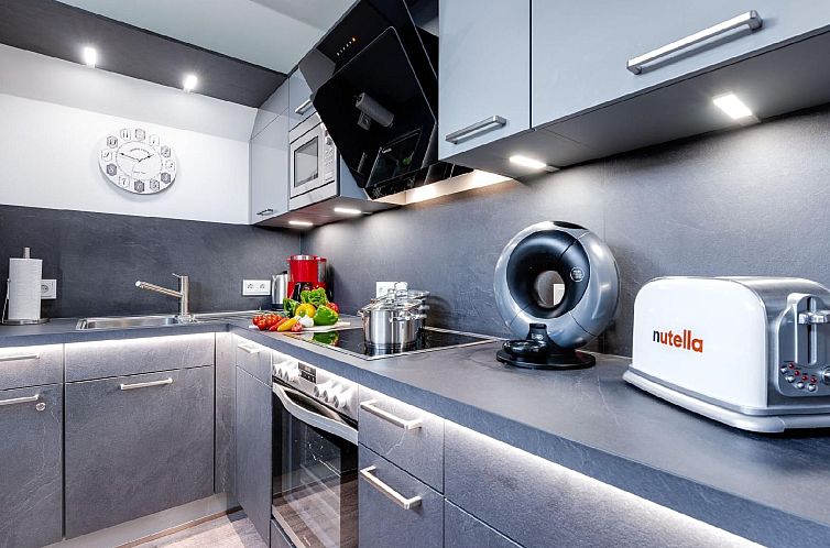 Appartement Fewo Kapitän James Cook, E-Ladesäule, Wasserbe