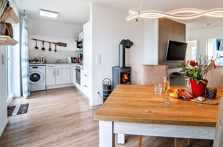 Guest house 03033510 - Apartment Baltic Sea - Appartement Fewo Räuberhöhle by Seeblick Ferien ORO, Sauna