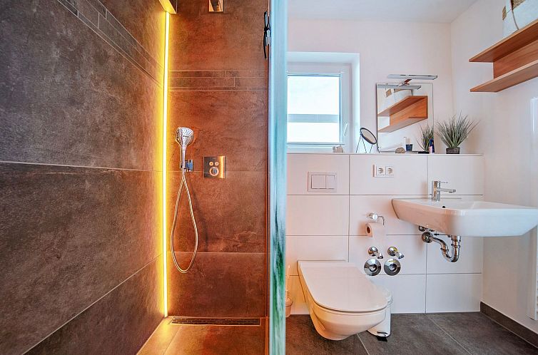 Appartement Fewo Räuberhöhle by Seeblick Ferien ORO, Sauna
