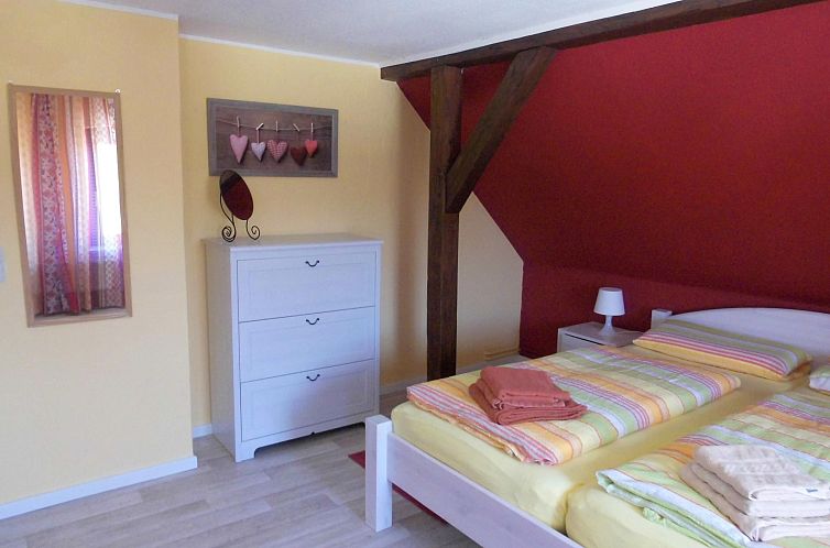 Appartement Charmante Fewo mit Großem Balkon