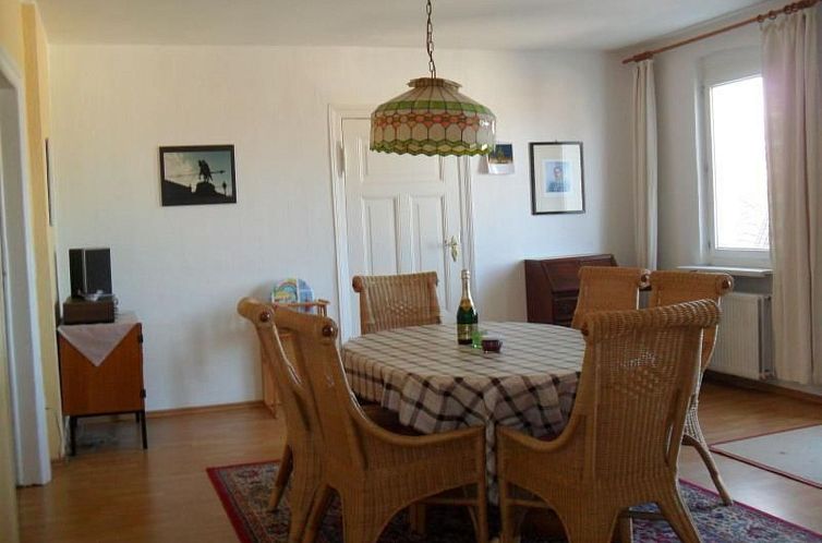 Appartement in Gründerzeitvilla in Strandnähe