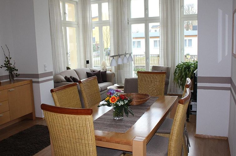 Appartement Appartemen in trestaurierte Bädervilla Quisisan