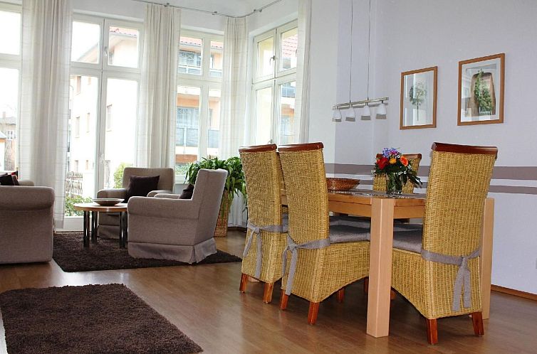 Appartement Appartemen in trestaurierte Bädervilla Quisisan