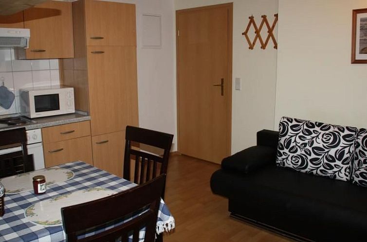 Appartement in ruhigem Ferienhaus in Ahlbeck