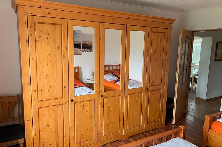 Appartement Große Ferienwohnung in Dargen mit Großem Garte