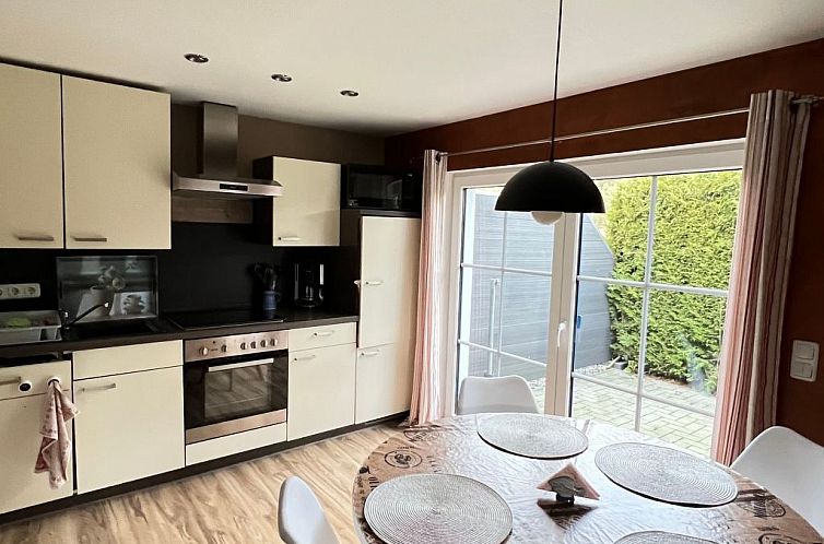 Vakantiehuis Gemütliches Ferienhaus mit eigener Terrasse