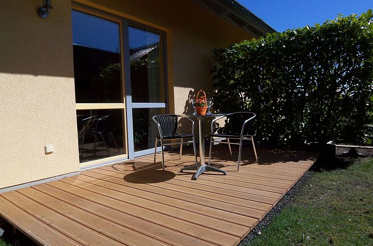 Appartement mit Garten in ruhiger Lage