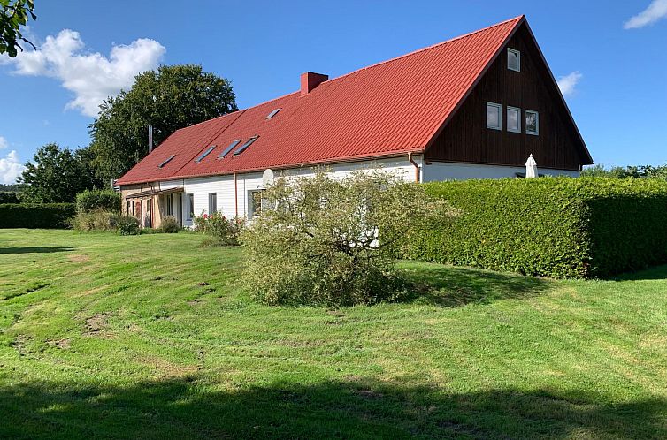 Appartement Große Ferienwohnung in Dargen mit Grill