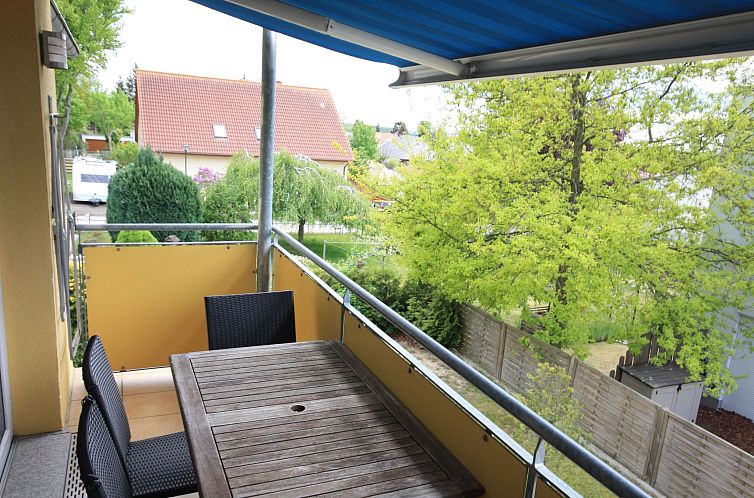 Appartement Wohnung in Koserow mit Garten und Grill und Nebe