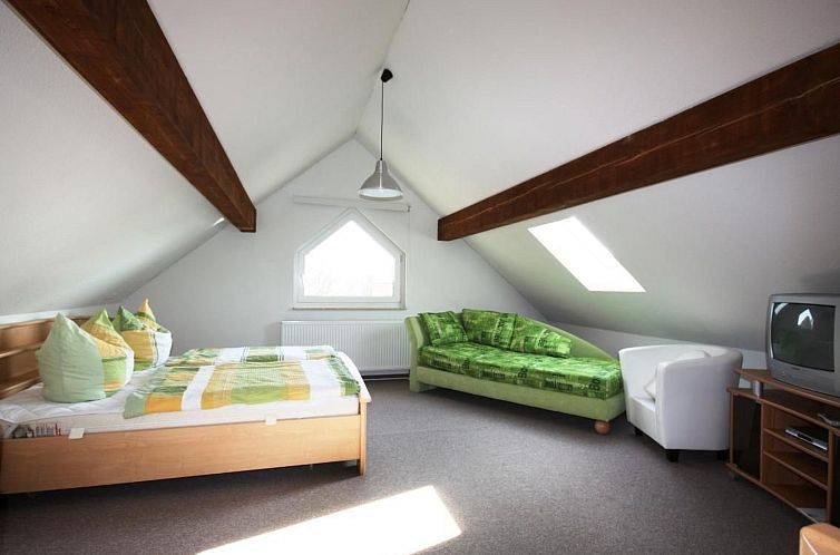 Appartement Wohnung in Koserow mit Garten und Grill und Nebe
