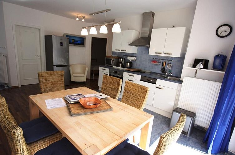 Appartement 75 qm Wohnung Ostseebad Koserow mit Terrasse, Gr