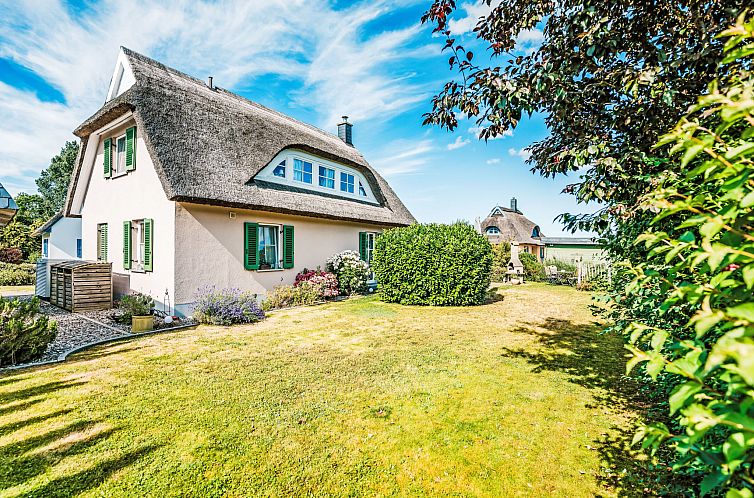 Vakantiehuis in Ummanz mit Sauna, Garten und Grill