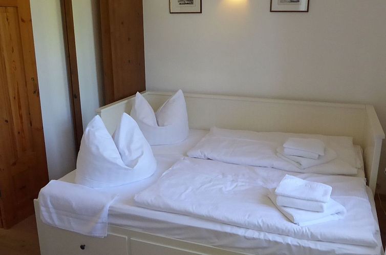 Appartement Hochwertige Ferienwohnung in Gingst