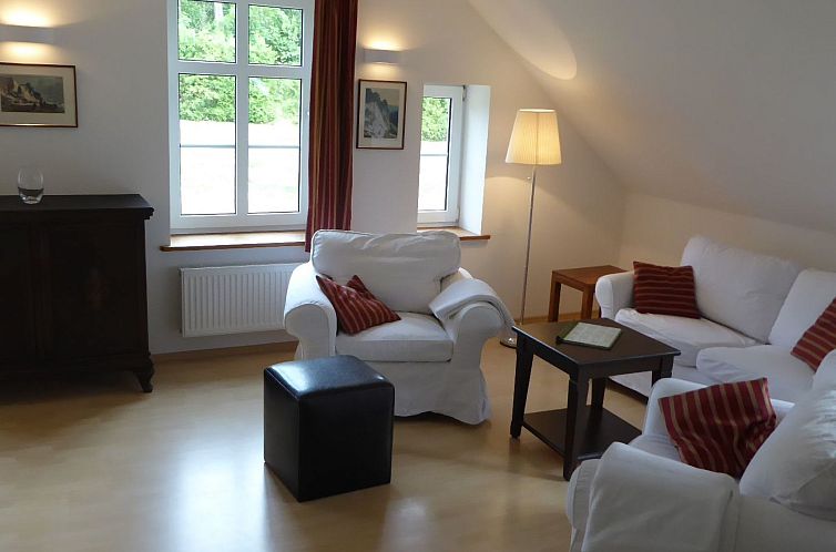 Appartement Hochwertige Ferienwohnung in Gingst