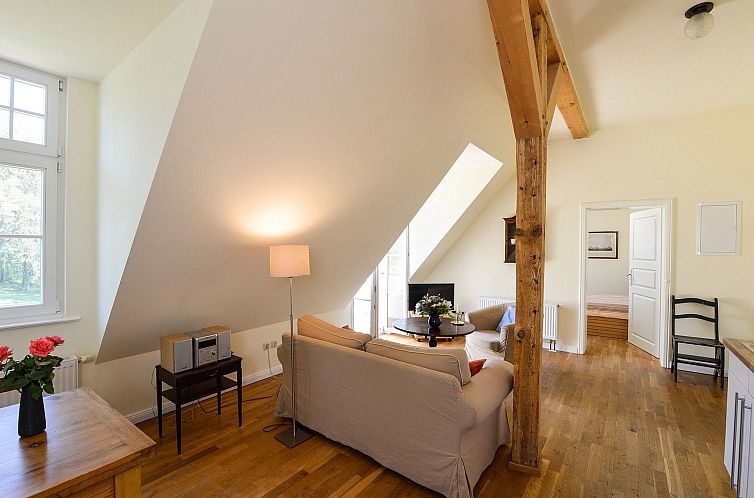 Appartement Wohnung im zweiten Obergeschoss des Gutshauses