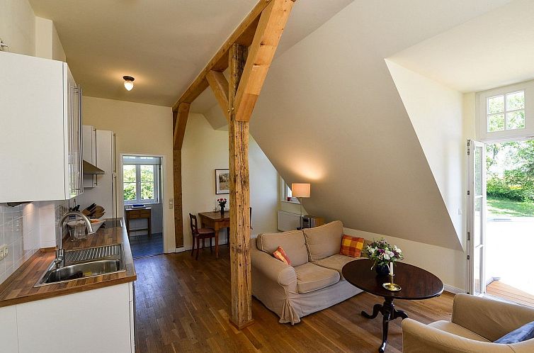 Appartement Wohnung im zweiten Obergeschoss des Gutshauses