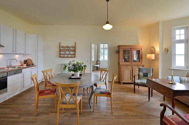 Appartement Wohnung in der ersten Etage des Herrenhauses