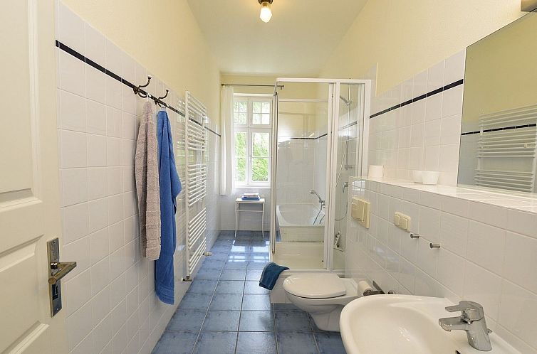 Appartement Wohnung in der ersten Etage des Herrenhauses