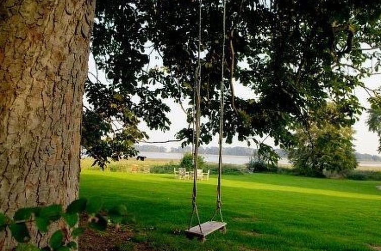 Appartement Wohnung in der ersten Etage des Herrenhauses