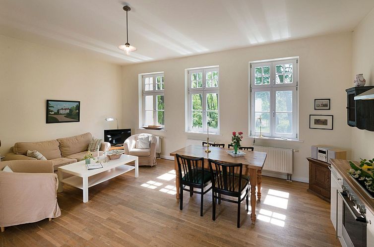 Appartement Wohnung im Erdgeschoss des Gutshauses