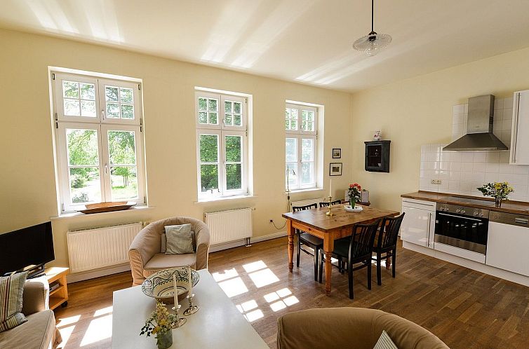 Appartement Wohnung im Erdgeschoss des Gutshauses