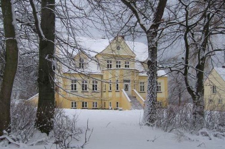 Appartement Wohnung im Erdgeschoss des Gutshauses