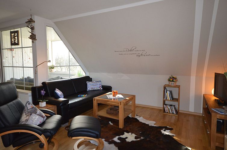 Guest house 03040032 - Apartment Baltic Sea - Appartement Komfortable Ferienwohnung in Waase mit Garten