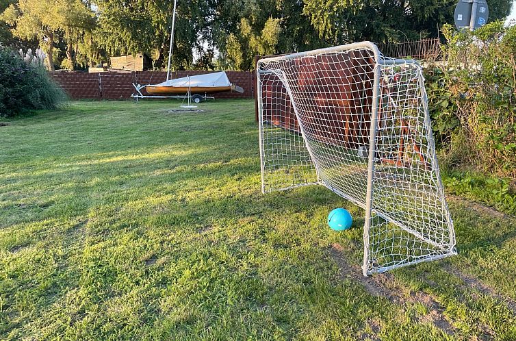 Appartement Rügenferienhaus Wohnung EG-OG