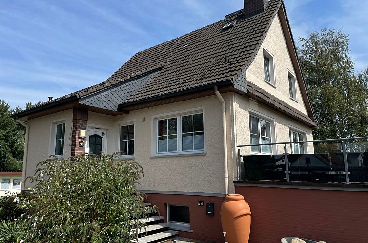 Appartement Rügenferienhaus Wohnung EG-OG