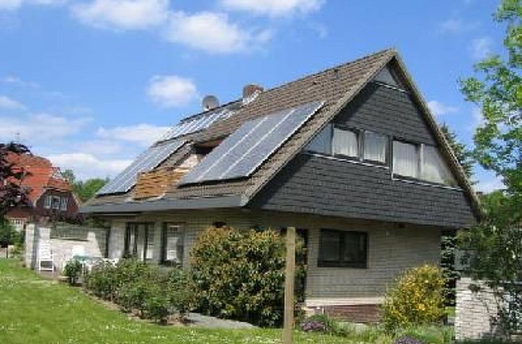 Vakantiehuis Familienfreundliches Einfamilienhaus "Adrian"