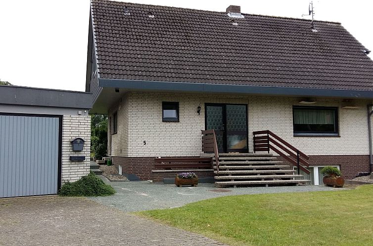 Vakantiehuis Familienfreundliches Einfamilienhaus "Adrian"