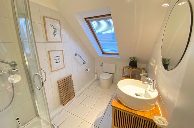 Appartement mit Stellplatz mitten im Grünen