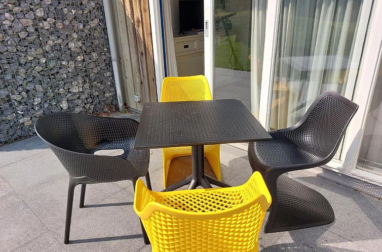 Appartement HELIOS - Amelander Kaap met ZWEMBAD
