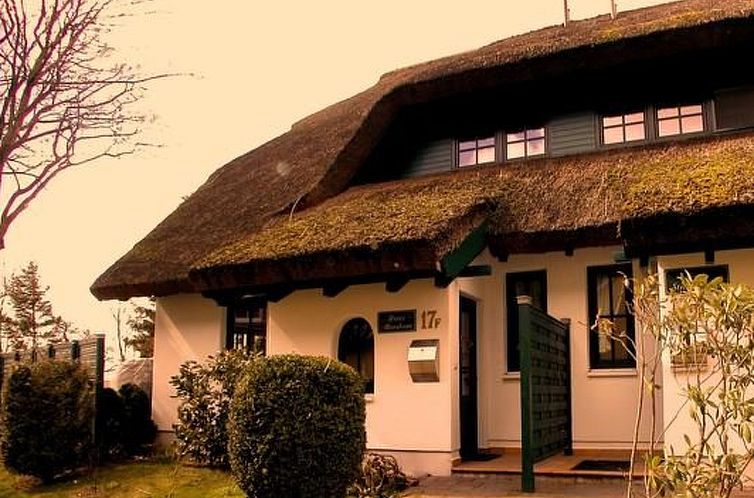 Unterkunft 03042614 - Ferienhaus Ostsee - Vakantiehuis Haus Strandflieder