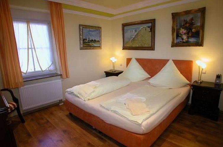 Appartement Wunderschönes Appartement mit Garten und Terras