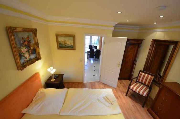 Appartement Wunderschönes Appartement mit Garten und Terras
