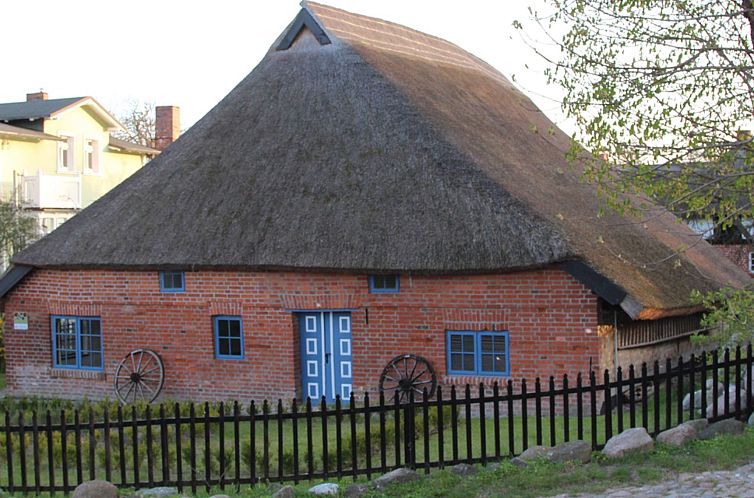 Appartement Landhaus "To Hus" - Fewo Gödeke mit Balkon