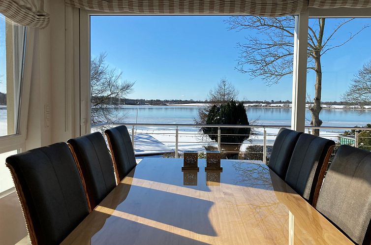 Vakantiehuis in Klingberg mit Seeblick