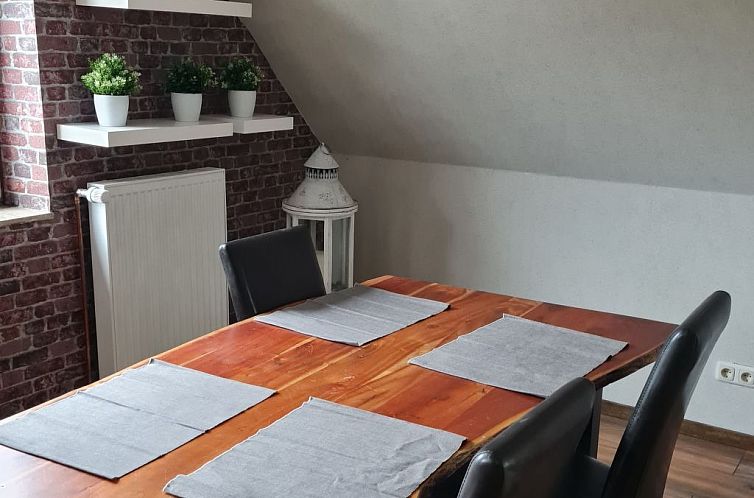 Appartement Wunderschöne Ferienwohnung mit Terrasse und Gar